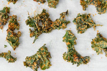 Sundried Tomato Cheezy Kale Chips Recipe